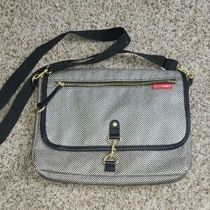 Skip Hop Black and White Women's Bag